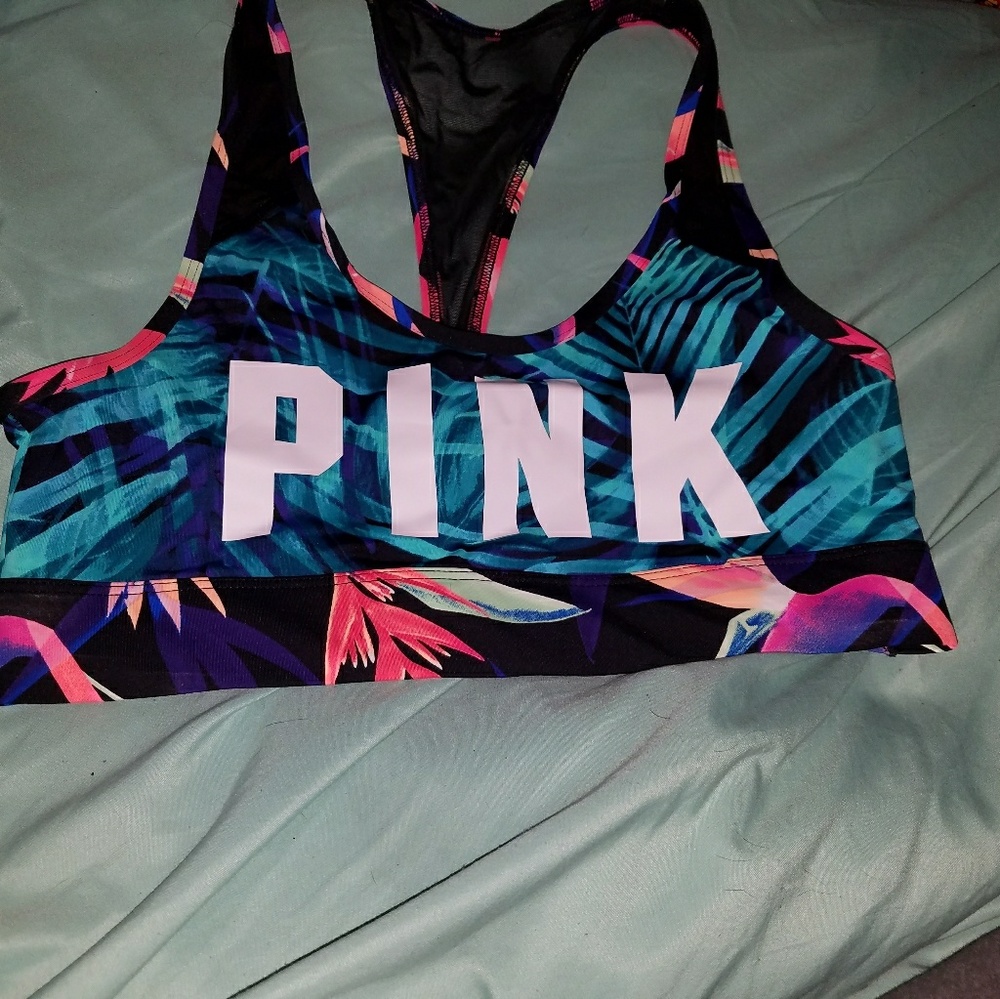 Sports bra